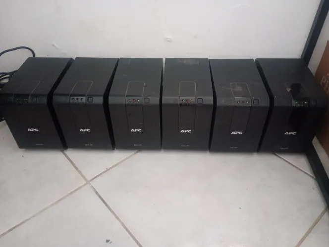 Kit 6 Nobreaks APC 600 VA