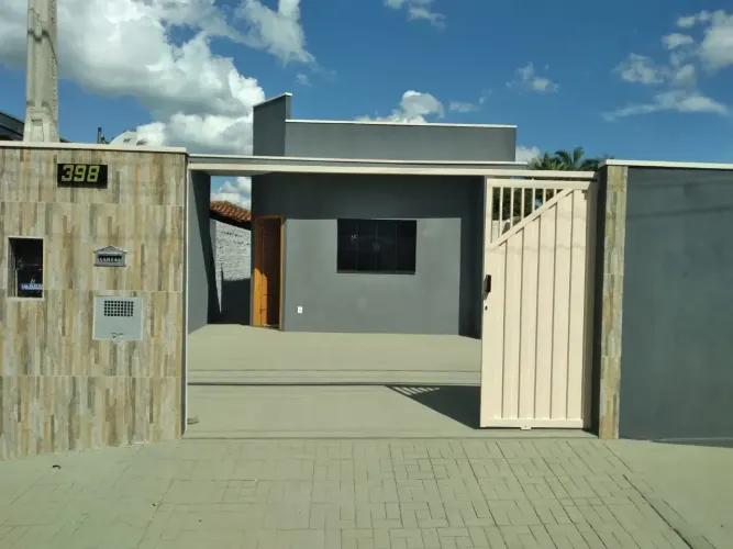 LINDA CASA NOVA para venda com 67M quadrados com 2 quartos em Jardim Industrial - Guarara