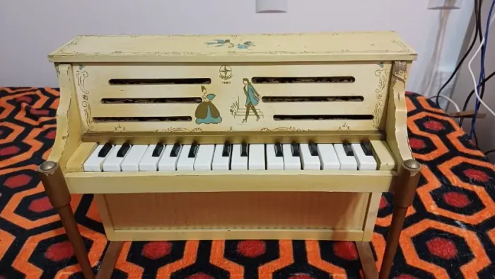 Brinquedo Piano Antigo Estrela Anos 60 Funcionando