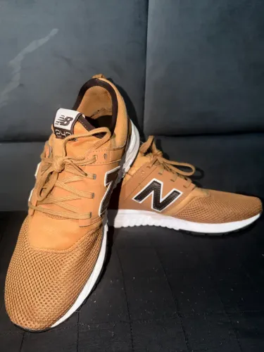 tênis New Balance 247- Marrom caramelo