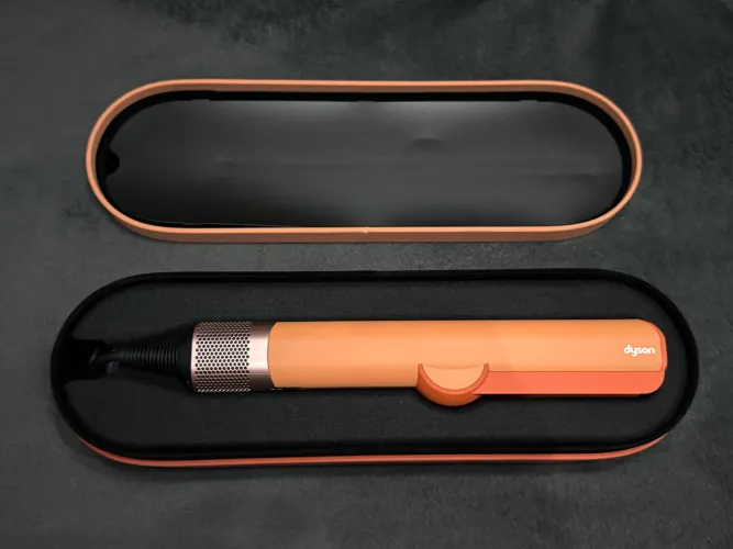 Dyson Airstrait? Alisador e secador Ceramic Apricot