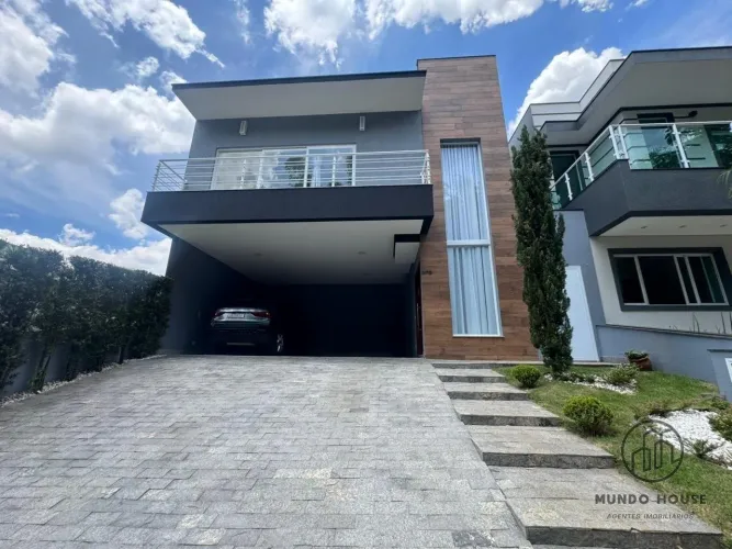 Casa em condomínio em Sorocaba