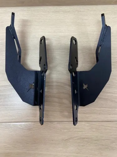 Suporte para instalar baú na Scooter Honda Elite