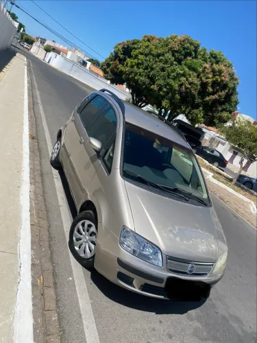Fiat Idea ELX 1.4 MPI Fire Flex 8V 5P 2007