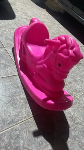 Cavalinho Pocotó pink gangorra