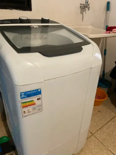 Máquina de lavar com defeito
