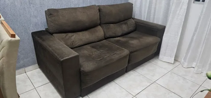 Sofá Retrátil Marrom