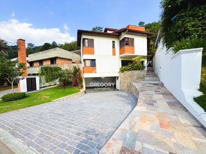 Casa de Alto Padrão no Residencial Alphaville 10 Santana de Parnaíba