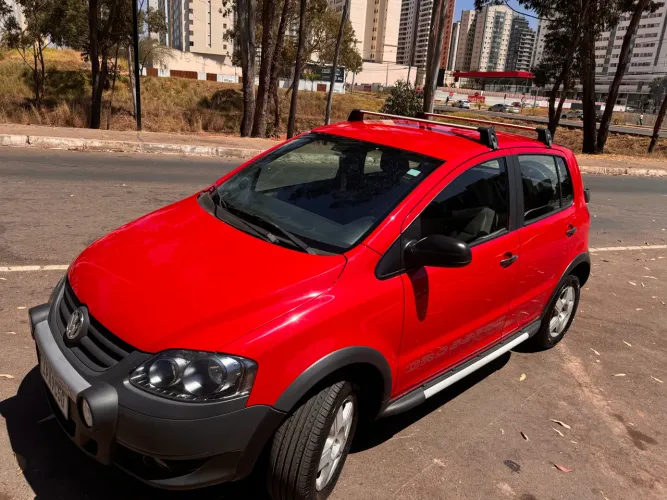 Volkswagen Crossfox 1.6 MI Total Flex 8V 5P 2009