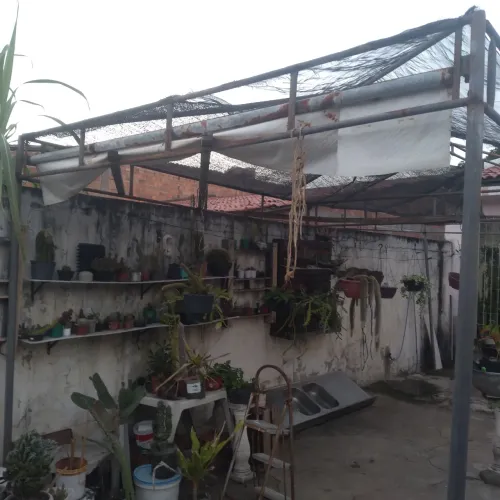 Estrutura de Toldo grande R$3.000,00 (três mil)