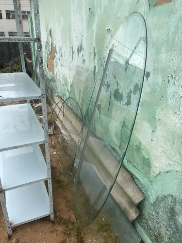 Vidros temperados grandes (ótimos para móveis, prateleiras ou vitrine)