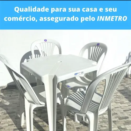 Mesas e Cadeiras Plásticas
