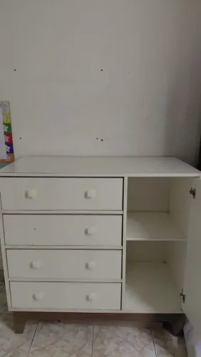 Conjunto armario e comoda infantil