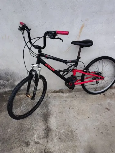 Vendo essa bike aro 24 Caloi 