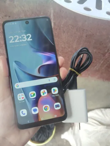 Moto G05 128gigas, facilito a entrega, com um carregado e capa, aceito cartão, Bom estado