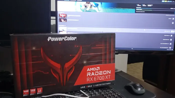 Placa de video rx 6700xt 12gb