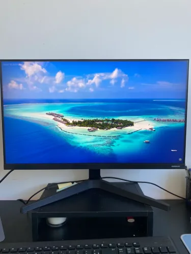 Vendo Monitor Gaming Samsung 24pol