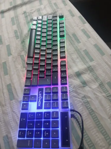 Vende-se teclado e mouse novos