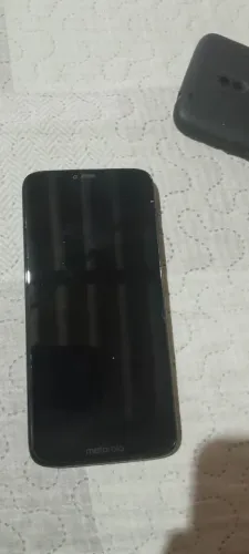 Moto g6 plus acompanha caixa