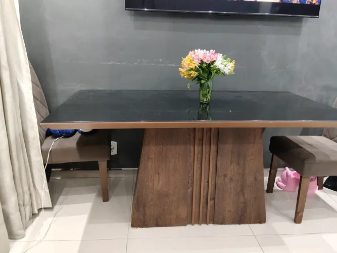 Mesa de jantar pra sala