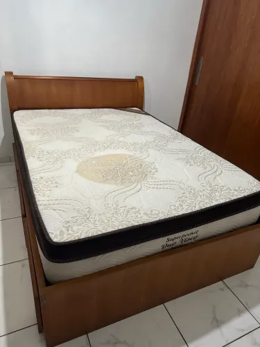 Cama Madeira Excelente Colchão Brinde