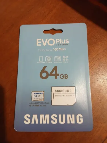 Cartão de memória microSD 64GB Samsung evo plus novo