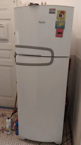 Geladeira Consul Frost Free Duplex 340L Branca com Prateleiras Altura Flex 110V CRM39ABANA