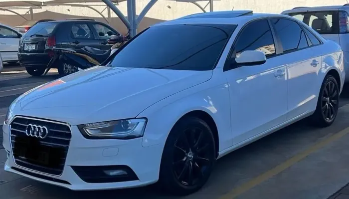 Audi A4 2.0 Avant 16V TFSI Quattro Stronic 2014
