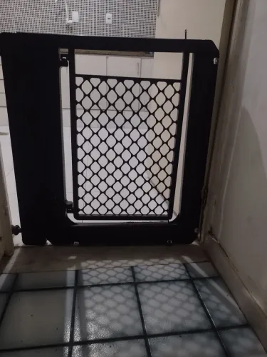 Portão segurança / grade de proteção cães e criancas