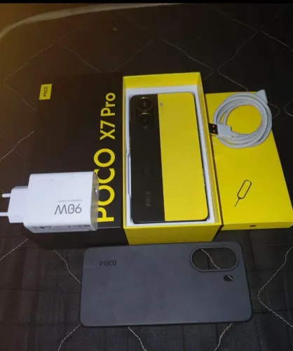 Poco X7 PRO 512Gb/24 RAM (12+12) nota fiscal + garantia todos os acessorios