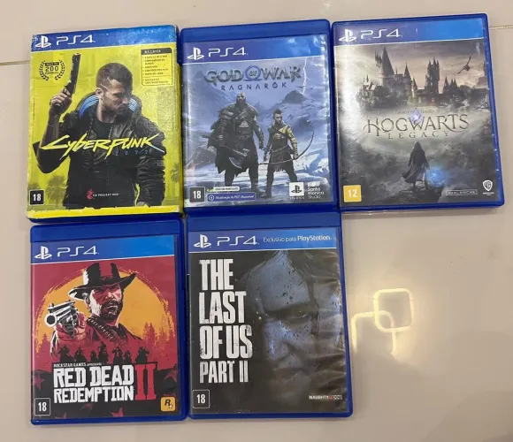 Jogos PS4 - 1 por R$ 120 ou todos por R$ 500