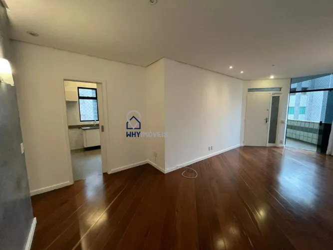 Apartamento com 03 quartos para locação no Sion