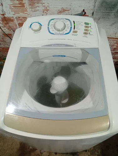Máquina de lavar roupa Electrolux 10kg