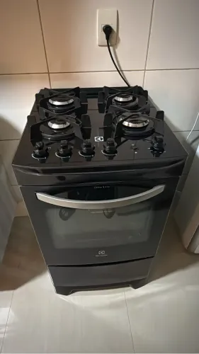 FOGÃO ELETROLUX 5 BOCAS MODERNO