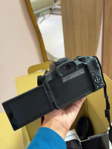 Canon EOS R50 + Lente RF-S 18-45mm | Seminova | Estado de Nova