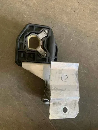Suporte Radiador (0112767a) Bmw X1 2016 / 2019