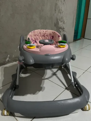 Vende-se andador infantil galzerano