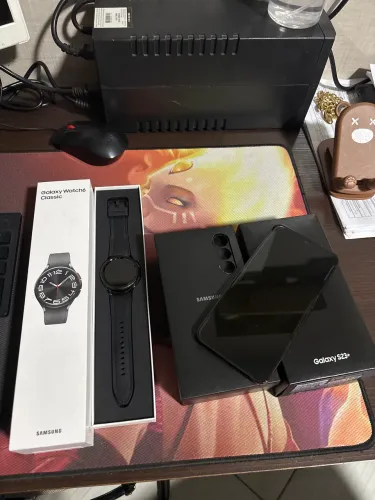 Combo Samsung: Galaxy S23+ 512 gigas e Galaxy Watch6 super conservados