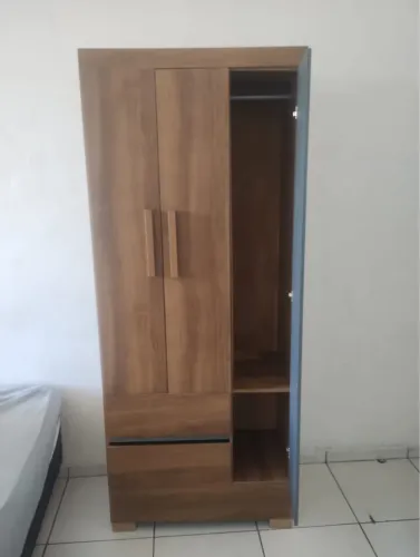 Guarda-roupa Solteiro