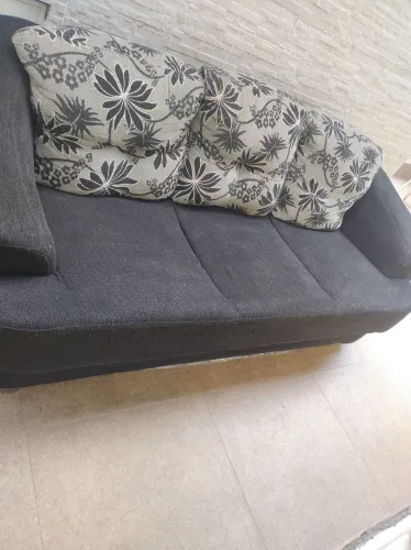Vende-se SOFÁS 2 e 3 lugares
