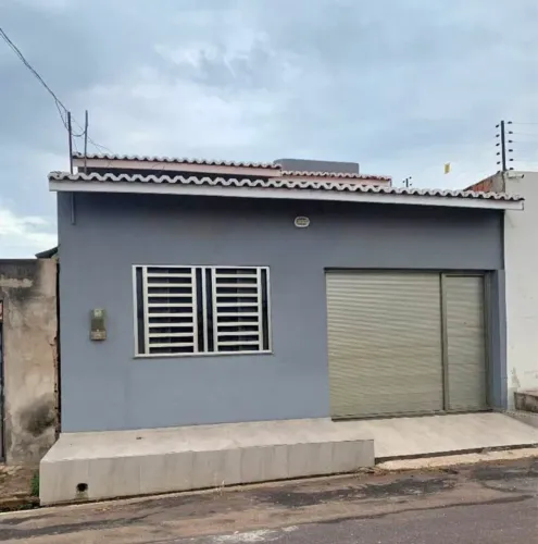 CASA A VENDA NO JACINTINHO