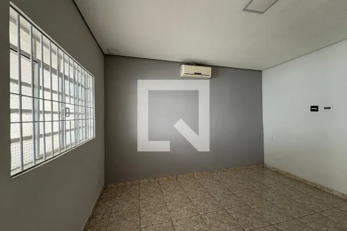 Casa à Venda - Piqueri, 3 Quartos, 273 m2