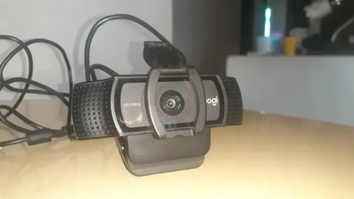 Webcam Logitech HD 1080p (USB) - Ótima qualidade