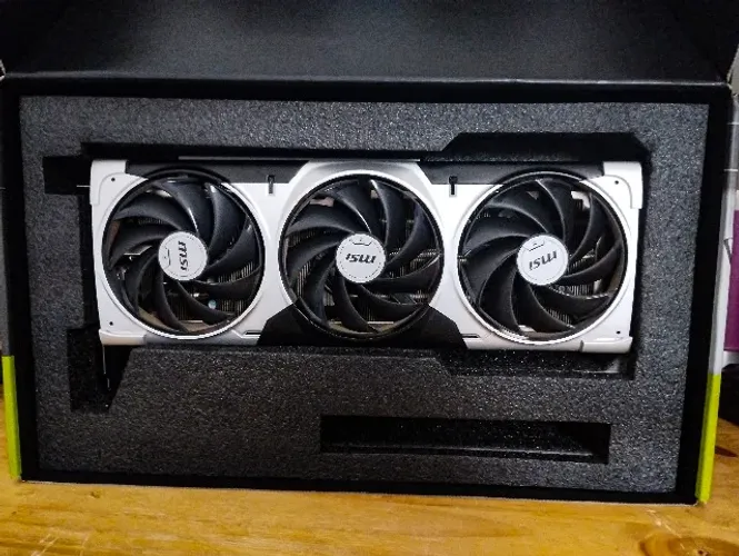 Troco RTX 5070 MSI Ventus 3X - Apenas Troca!