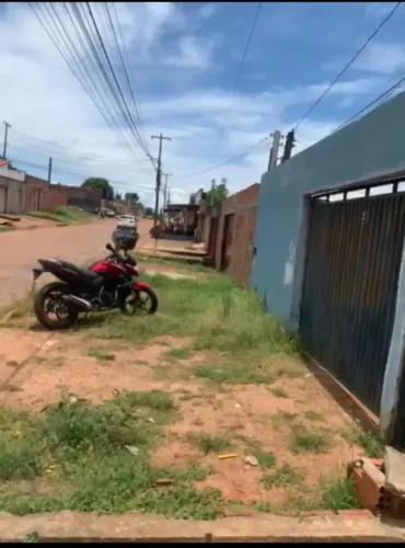 Imóvel para venda possui 240 metros quadrados com 2 quartos em Jardim Santa Bárbara - Palm