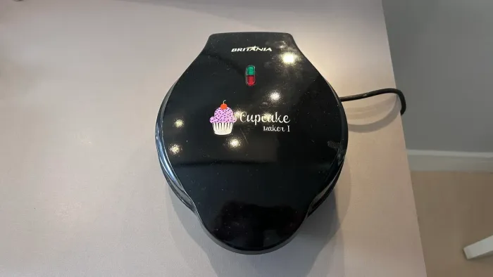 Máquina de Cupcake Britânia Maker I Antiaderente 7 Cavidades