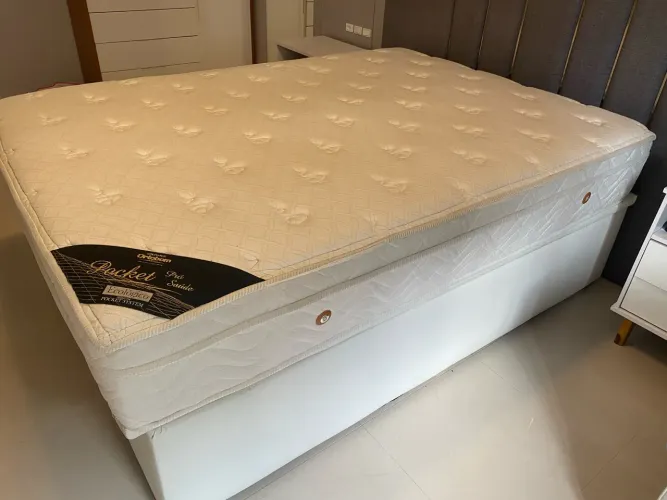 Cama box e base bau