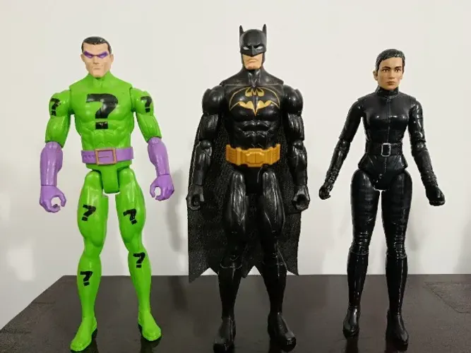 Bonecos DC - Batman, Catwoman e Charada
