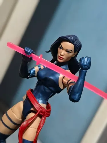 Marvel Legends Psylocke