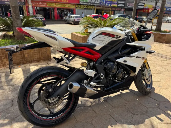 Triumph Daytona 675r 2014
